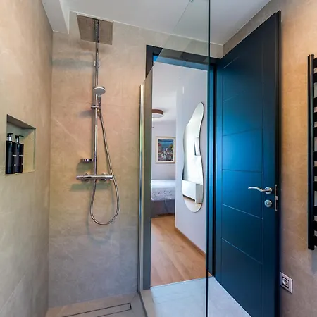 K With A Heated Pool, Gym, Sauna, Astonishing Sea View