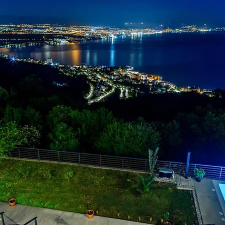 K With A Heated Pool, Gym, Sauna, Astonishing Sea View Villa