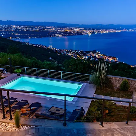 K With A Heated Pool, Gym, Sauna, Astonishing Sea View * Opatija