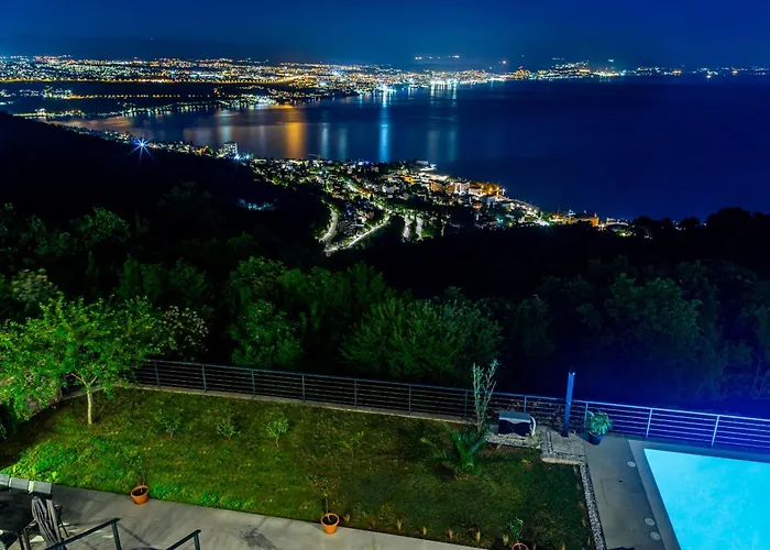 K With A Heated Pool, Gym, Sauna, Astonishing Sea View Villa