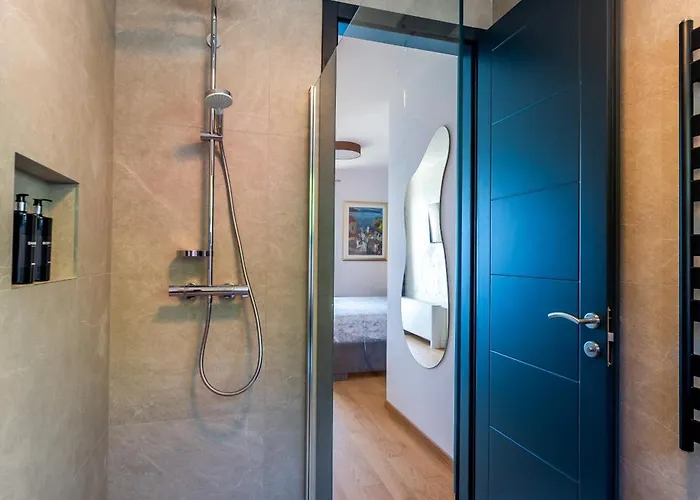 K With A Heated Pool, Gym, Sauna, Astonishing Sea View