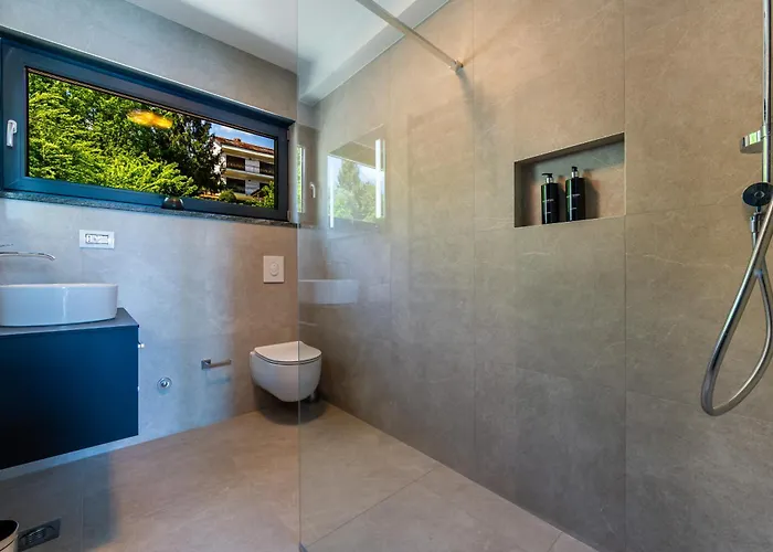 K With A Heated Pool, Gym, Sauna, Astonishing Sea View Villa *