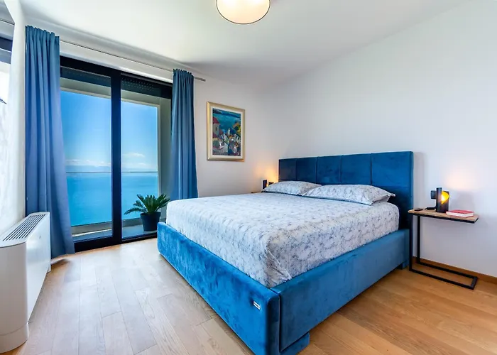 K With A Heated Pool, Gym, Sauna, Astonishing Sea View * Opatija