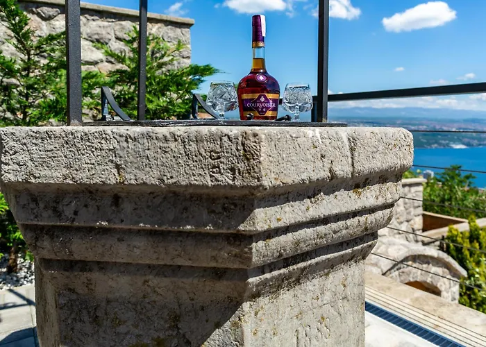 K With A Heated Pool, Gym, Sauna, Astonishing Sea View Opatija