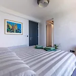 K With A Heated Pool, Gym, Sauna, Astonishing Sea View *