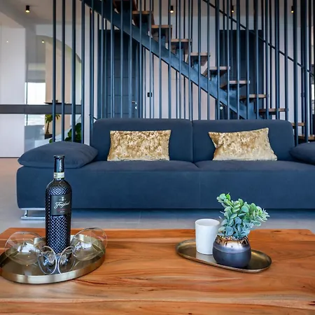 K With A Heated Pool, Gym, Sauna, Astonishing Sea View וילה אופטיה