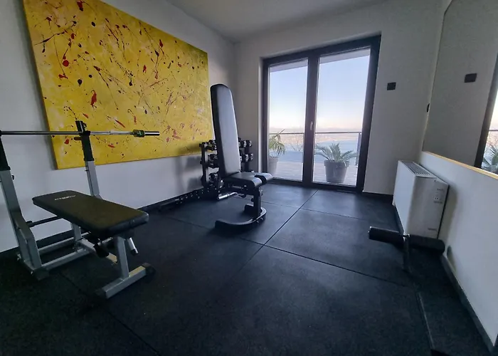 K With A Heated Pool, Gym, Sauna, Astonishing Sea View וילה אופטיה